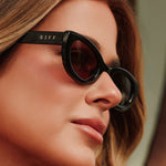Load image into Gallery viewer, Raya Jojo Fletcher Diff Sunglasses
