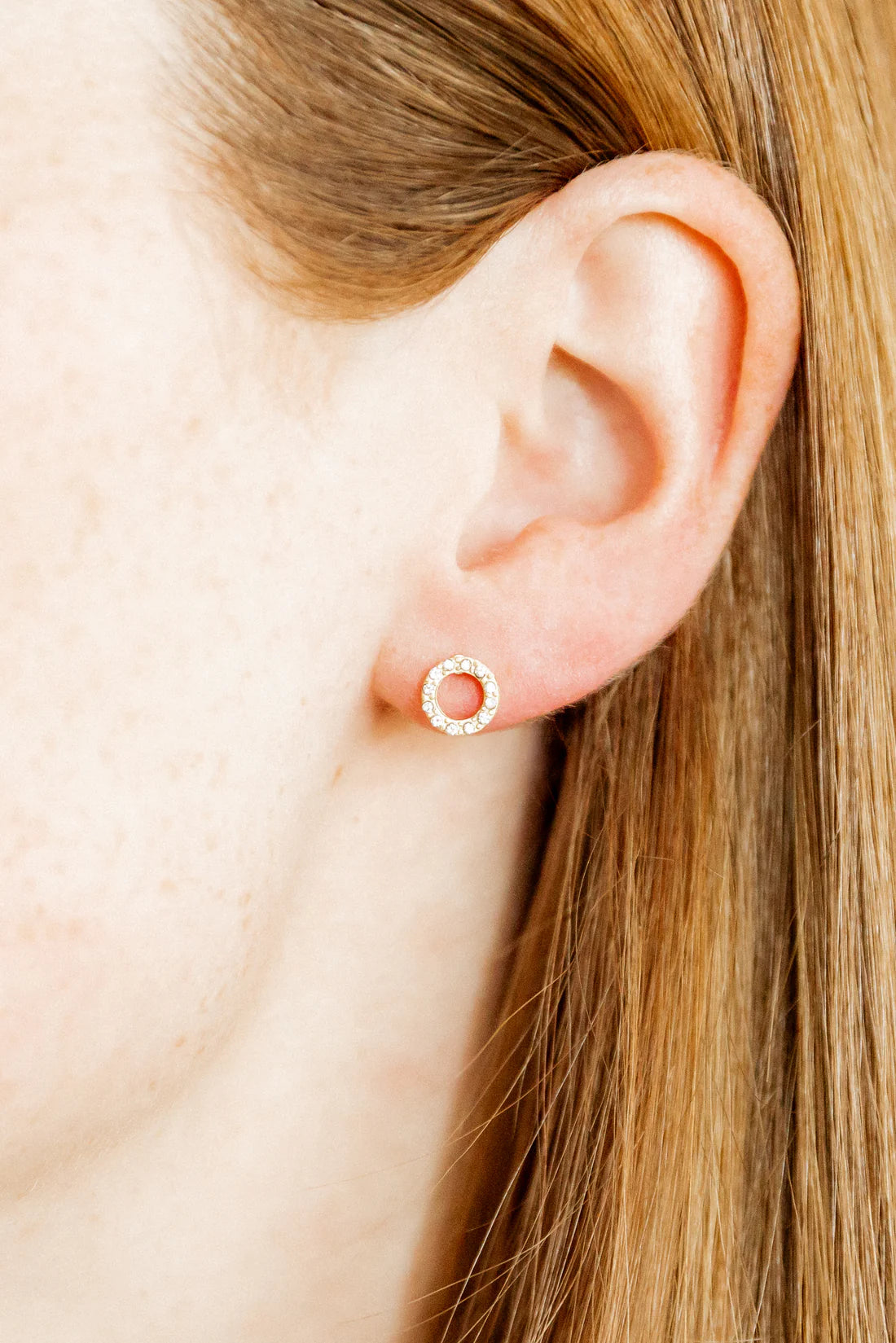 Lainey Screwback Stud Earrings