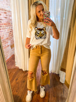 Load image into Gallery viewer, Jungle Fun White Sequin Tiger Tee
