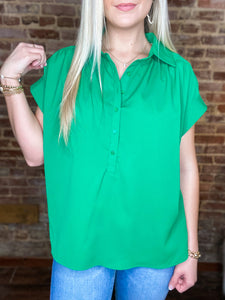 On A Better Note Kelly Green Quarter Button Up Short Sleeve Blouse