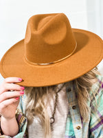 Load image into Gallery viewer, Away for the Weekend Wide Brim Camel Fedora Hat
