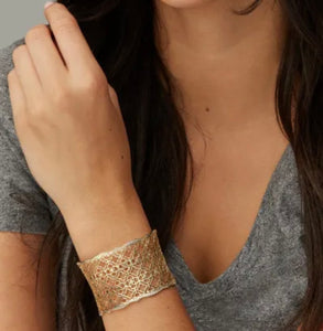 Candice Gold Cuff Bracelet